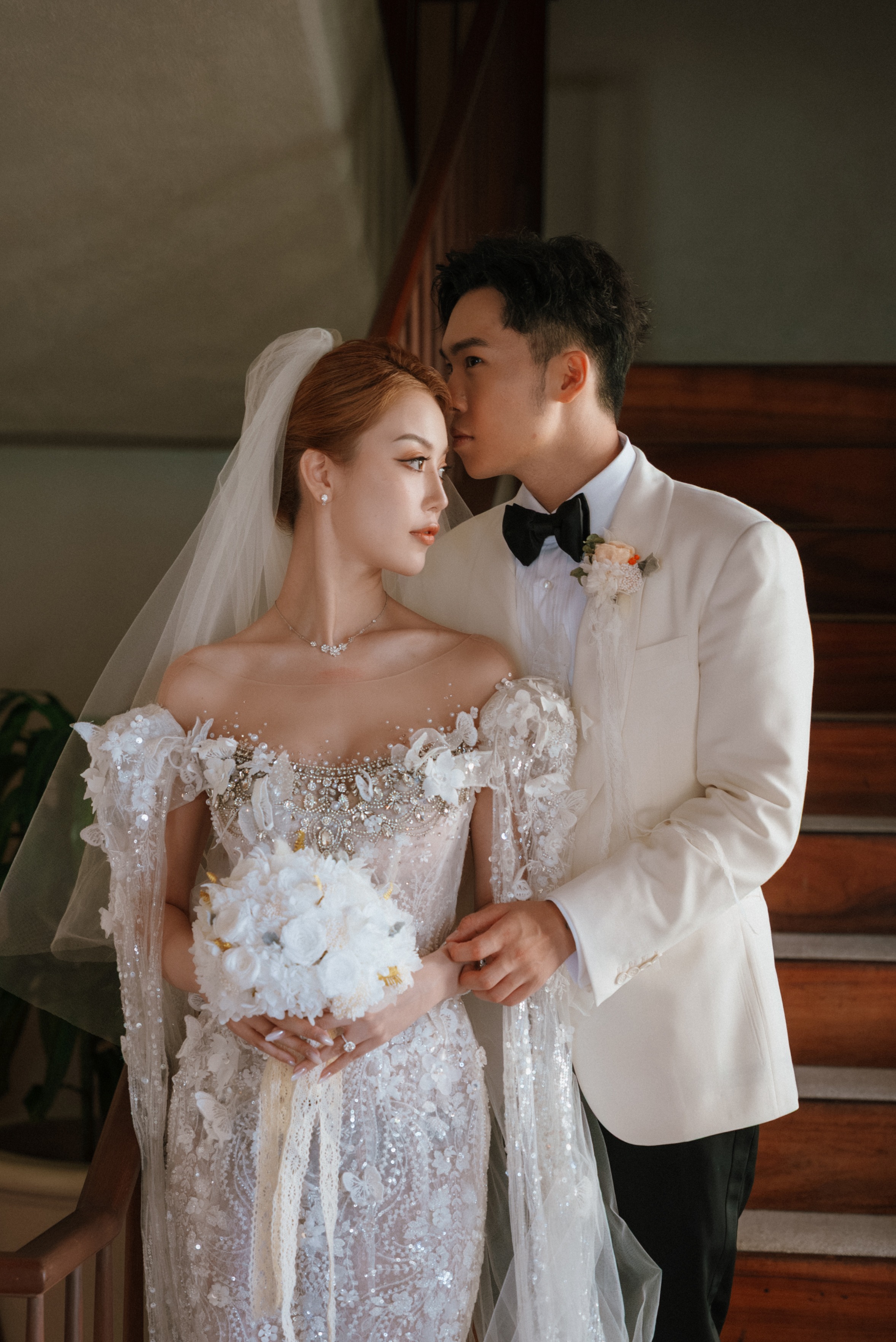 Elegant wedding couple portrait